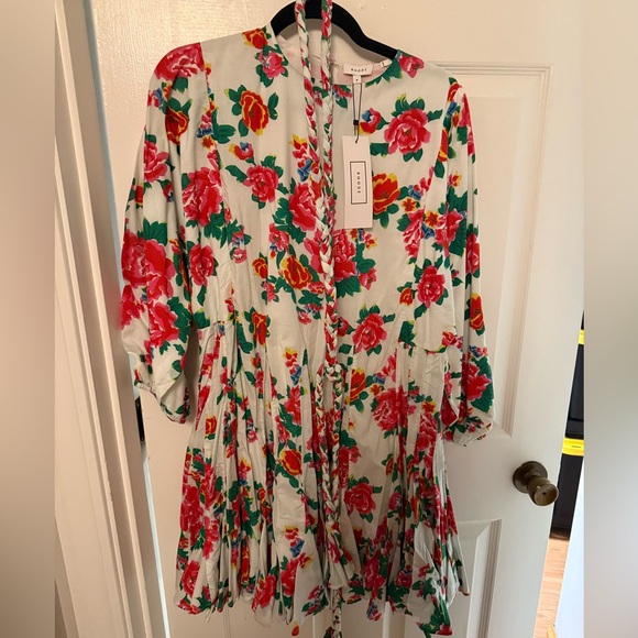 NWT RHODE Ella dress. Floral design comes with belt. - Picture 1 of 5